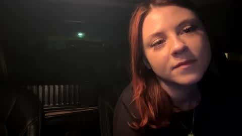 Snapshot of strawbrysugar chatting on 01-11-25, 01:27 Ruby Moon online show from 01-11-25, 01:27