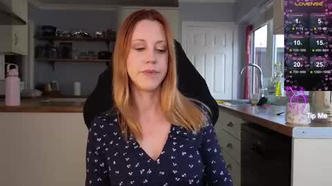 Snapshot of stripmequick chatting on 09-22-25, 12:51 Amorina online show from 09-22-25, 12:51