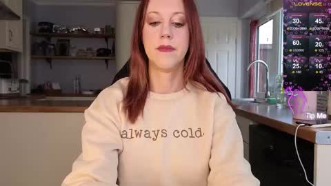 Snapshot of stripmequick chatting on 10-15-25, 09:20 Amorina online show from 10-15-25, 09:20