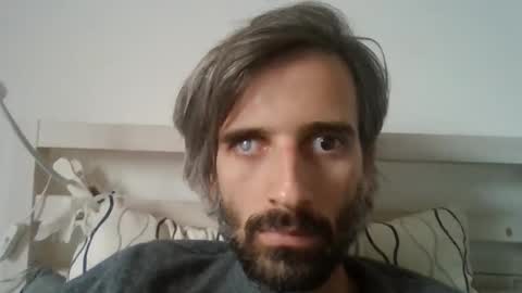 stroke1 online show from 02-03-26, 09:47