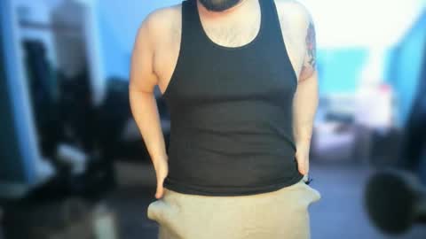 Snapshot of strokingslow420 chatting on 12-03-25, 08:40 Johnny online show from 12-03-25, 08:40