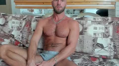 Strong Arni online show from 02-10-25, 10:20