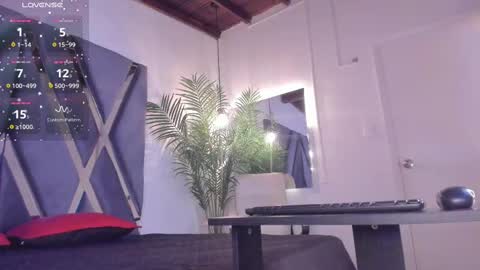 Alexa   online show from 10-11-25, 11:09