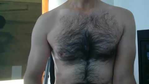 Snapshot of strongandmanly chatting on 01-13-25, 06:27 Strongandmanly online show from 01-13-25, 06:27