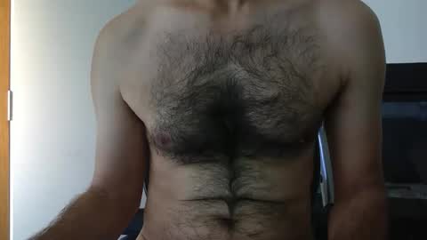 Snapshot of strongandmanly chatting on 02-28-25, 05:15 Strongandmanly online show from 02-28-25, 05:15