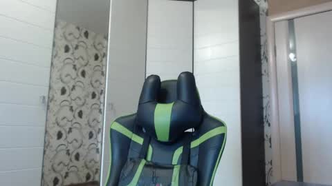 Alex online show from 01-16-25, 09:05