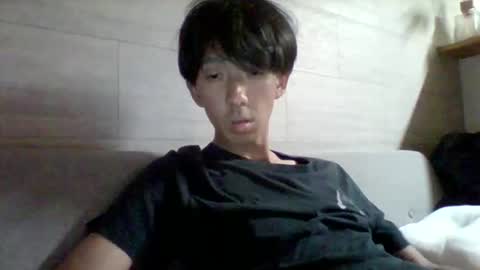 Asian boy online show from 10-12-25, 04:50