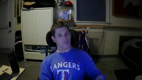 Snapshot of stturbo chatting on 12-27-24, 11:10 stturbo online show from 12-27-24, 11:10