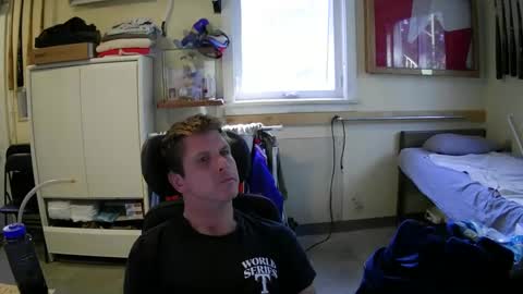 Snapshot of stturbo chatting on 09-14-25, 01:54 stturbo online show from 09-14-25, 01:54