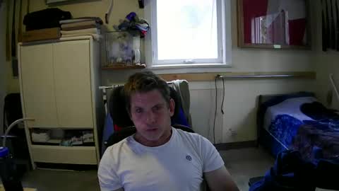 Snapshot of stturbo chatting on 09-21-25, 02:08 stturbo online show from 09-21-25, 02:08