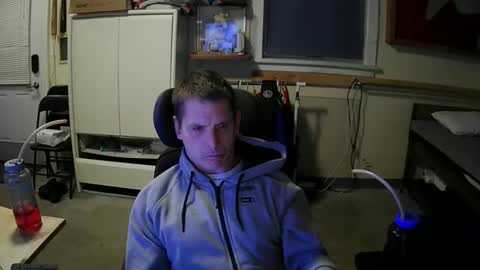 Snapshot of stturbo chatting on 11-29-25, 12:57 stturbo online show from 11-29-25, 12:57