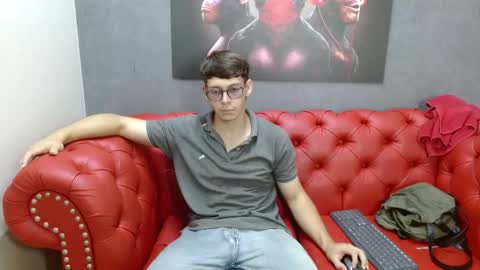 stuart_white online show from 09-21-25, 02:40
