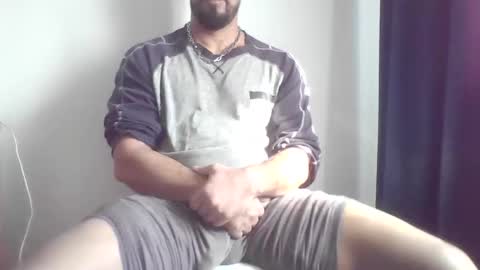 Ero online show from 10-31-25, 08:37