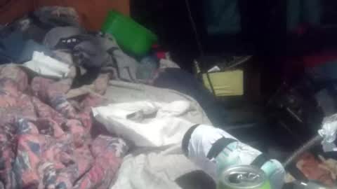 Snapshot of stuffamuffagus69 chatting on 12-10-24, 06:33 stuffamuffagus69 online show from 12-10-24, 06:33