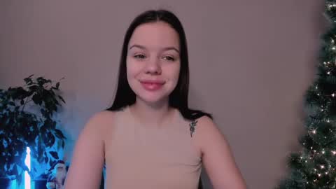 Snapshot of stuffed_cookie chatting on 12-25-24, 06:52 Mary online show from 12-25-24, 06:52