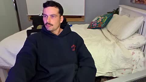 stupid_fellow online show from 09-10-25, 03:23