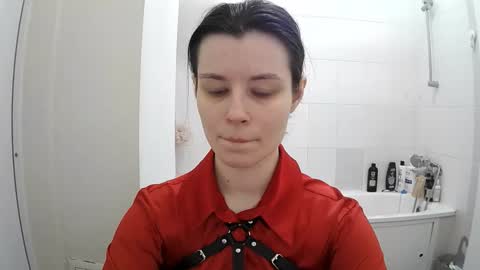 Eva online show from 11-10-25, 03:33