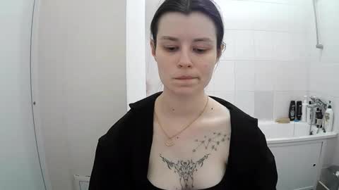 Eva online show from 11-14-25, 08:07