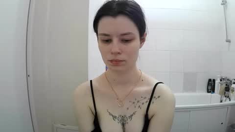 Eva online show from 11-17-25, 06:03