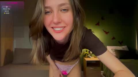 LINA online show from 12-14-25, 01:16