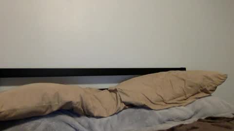 suaveces online show from 09-22-25, 01:40