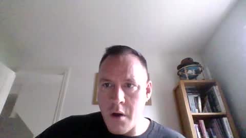 Snapshot of subpig84 chatting on 03-01-26, 01:13 Sub Male online show from 03-01-26, 01:13