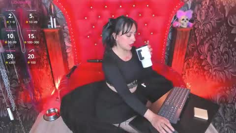 Yunna online show from 11-12-25, 12:49