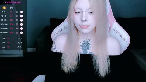 succubus_leslie online show from 11-11-25, 09:48