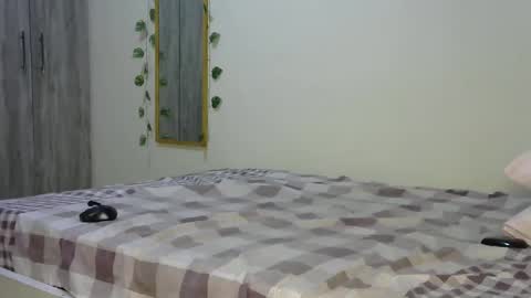 Beverly online show from 02-25-25, 04:31