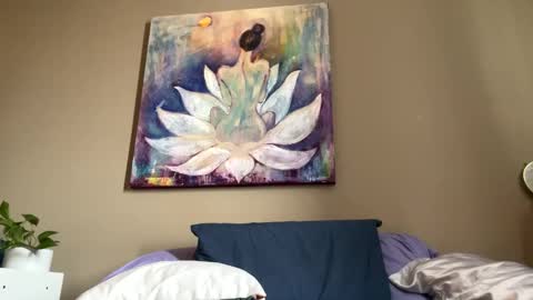 SaraSabeen online show from 12-19-24, 08:23