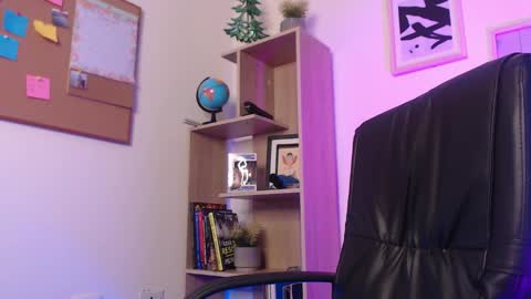 Andrea online show from 12-09-24, 06:25
