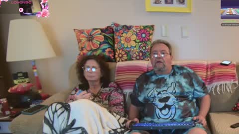 suenixon online show from 09-19-25, 11:49