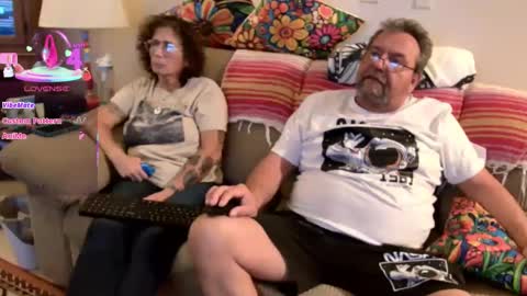 suenixon online show from 10-02-25, 01:23