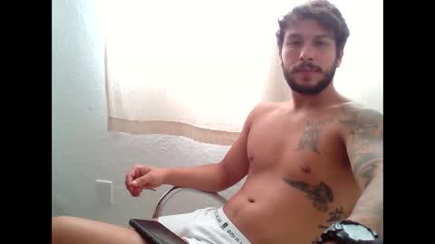 Snapshot of suetsemsay chatting on 02-06-25, 02:26 suetsemsay online show from 02-06-25, 02:26