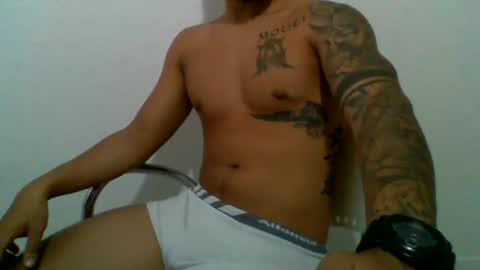 Snapshot of suetsemsay chatting on 02-12-25, 09:01 suetsemsay online show from 02-12-25, 09:01