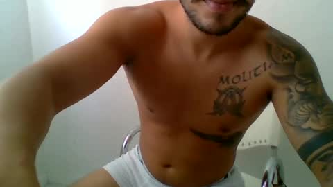 Snapshot of suetsemsay chatting on 03-11-25, 07:47 suetsemsay online show from 03-11-25, 07:47