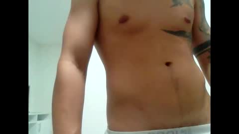 Snapshot of suetsemsay chatting on 10-13-25, 03:06 suetsemsay online show from 10-13-25, 03:06