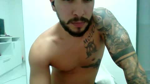 Snapshot of suetsemsay chatting on 10-13-25, 10:54 suetsemsay online show from 10-13-25, 10:54