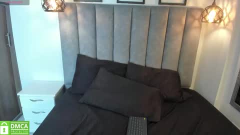 sugar_bunny__ online show from 01-10-26, 12:07