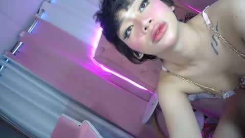 Snapshot of sugar_hally chatting on 11-16-25, 02:39 your ultimate goddess online show from 11-16-25, 02:39