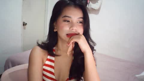 Snapshot of sugar_jazzz chatting on 11-21-25, 09:57 Rosiee online show from 11-21-25, 09:57