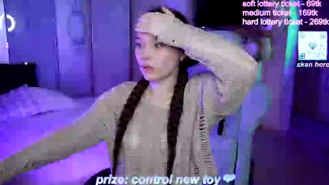 Rikki online show from 10-18-25, 05:57