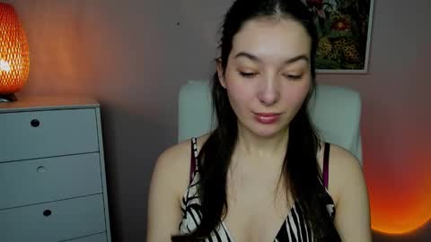 Megan online show from 12-18-25, 09:04