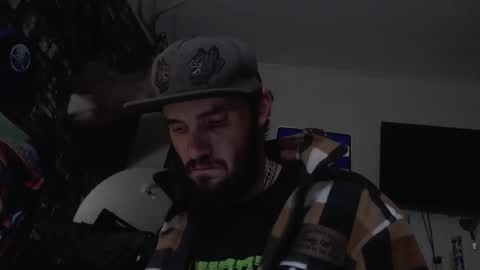 Snapshot of sugarbush696 chatting on 10-19-25, 12:17 Sugarbush696 online show from 10-19-25, 12:17