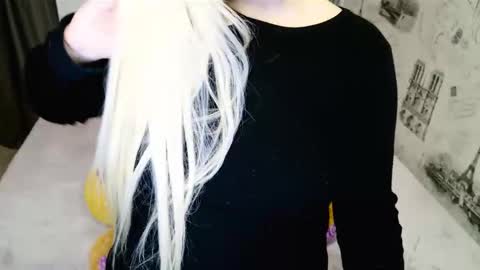 Snapshot of sugarkissx chatting on 02-06-26, 10:02 sugarkissx online show from 02-06-26, 10:02