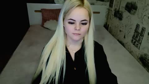 Snapshot of sugarkissx chatting on 02-11-26, 07:30 sugarkissx online show from 02-11-26, 07:30