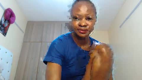 Snapshot of sugarlips_05 chatting on 11-03-25, 08:32 sugar online show from 11-03-25, 08:32