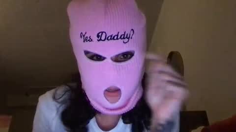 Snapshot of sugarpiehoneybunn chatting on 10-22-25, 11:59 sugarpiehoneybunn online show from 10-22-25, 11:59