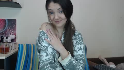 Snapshot of sugartati chatting on 12-21-24, 07:49 SugarTati online show from 12-21-24, 07:49