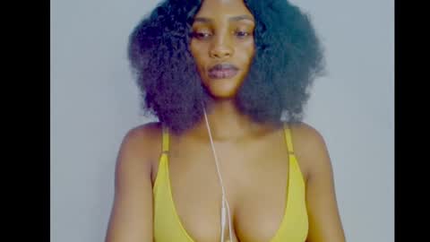 Ivy online show from 10-26-25, 01:55